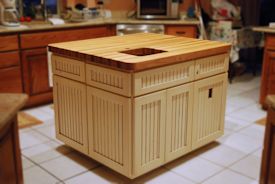 Red Oak edge grain custom wood countertop.